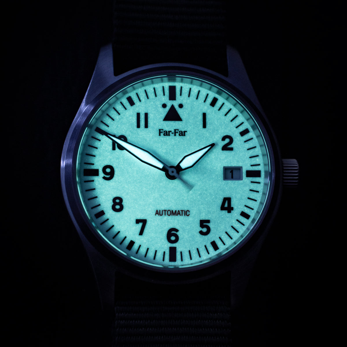 Far-Far Automatisk Pilotklokke Hvit